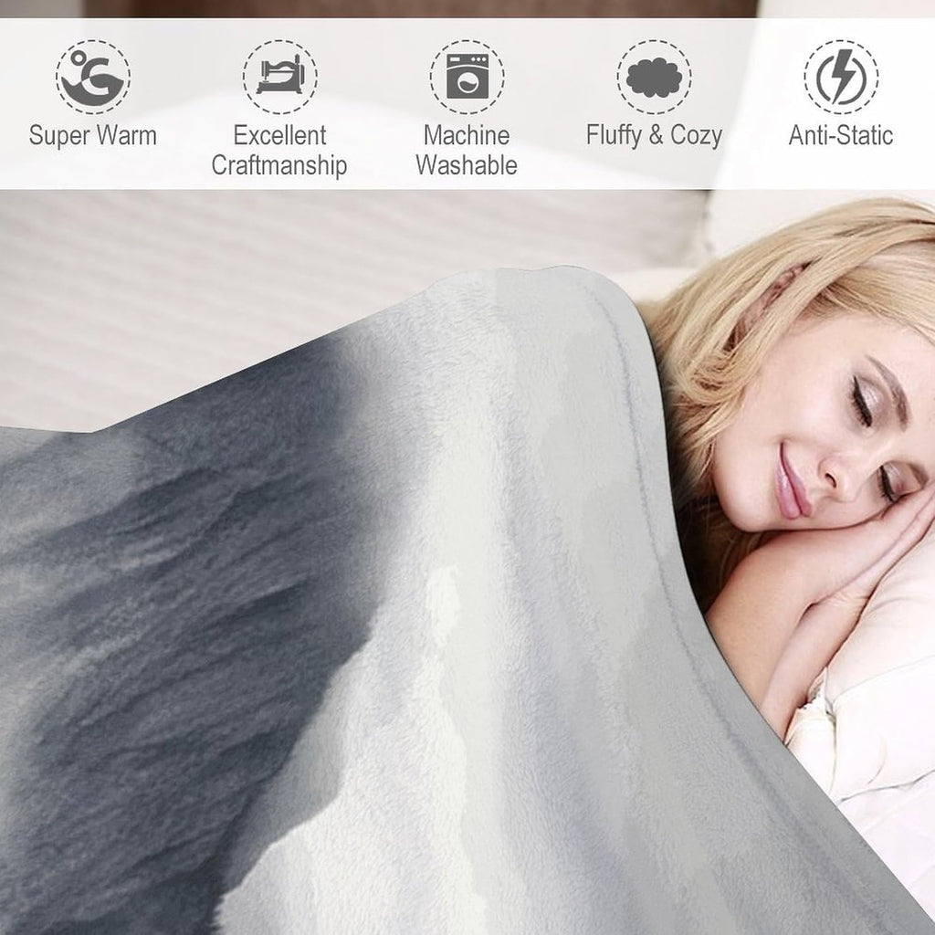 Canadian Smokey Mountain Cliff Fleece Blanket Super Soft Cozy Throw Blanket Lightweight Flannel Blankets Warm Plush Throw Blankets Luxury Fall Couch Blankets for Bed Sofa Travel Camping 60"x80"